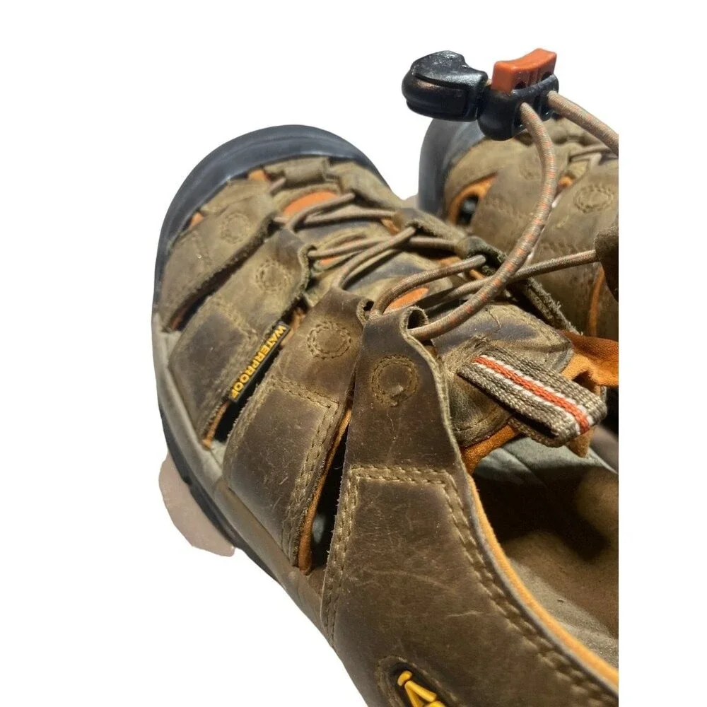 Keen Clearwater Men's CNX Leather Hiking Waterproof Sandals Green Size 11